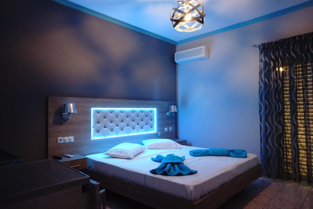 Blue Dream Hotel Olympiakí Aktí Exterior foto
