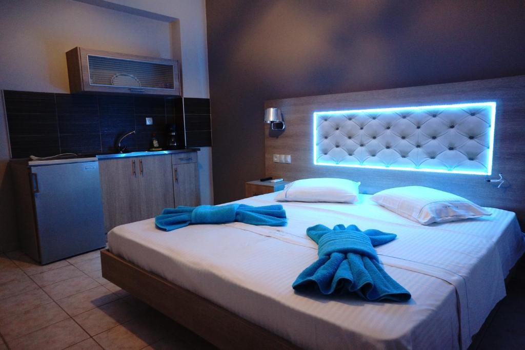 Blue Dream Hotel Olympiakí Aktí Exterior foto